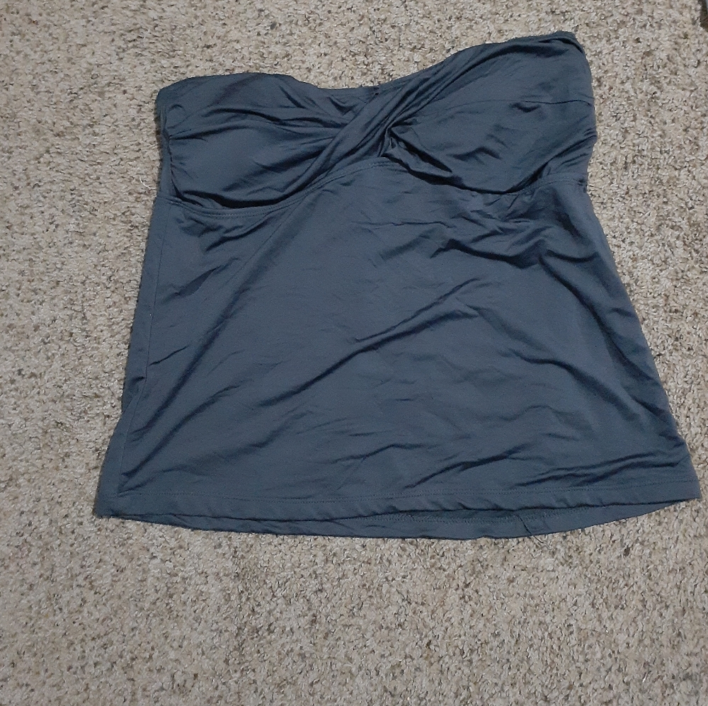 Strapless swim top